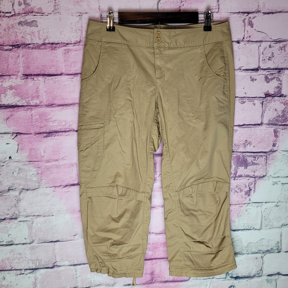 THE NORTH FACE WOMENS TAN CARGO CROPPED CAPRI DRAWSTRING ANKLE PANTS 6 NWT
